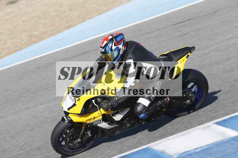 /Archiv-2024/02 29.01.-02.02.2024 Moto Center Thun Jerez/Gruppe gruen-green/251